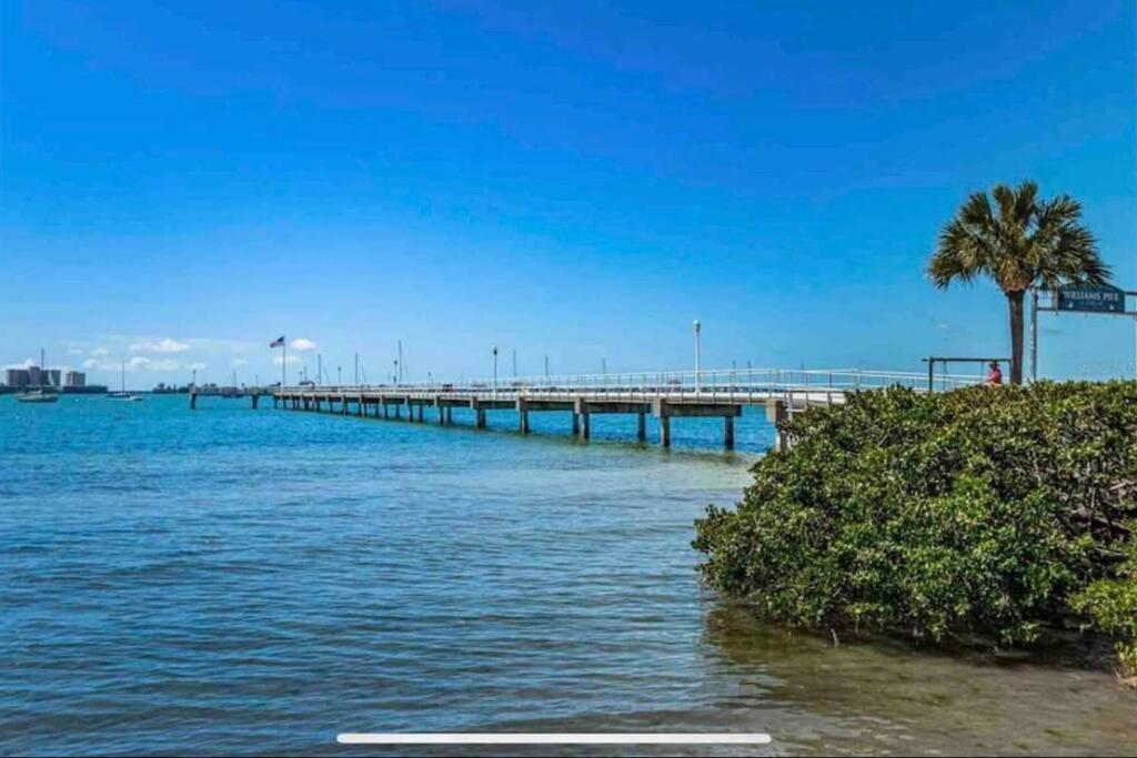 In The Center Of Gulfport, Min Away From The Beach! São Petersburgo Exterior foto