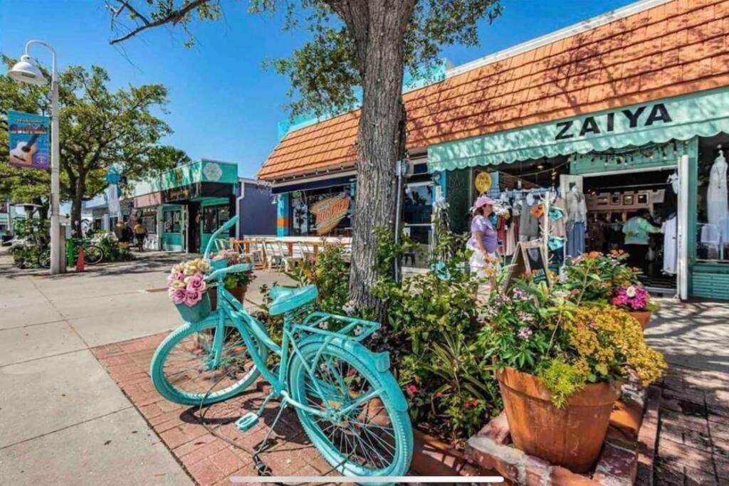 In The Center Of Gulfport, Min Away From The Beach! São Petersburgo Exterior foto